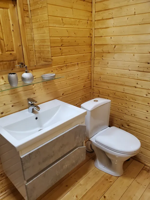 Дизайнерский домик на семейной экоферме в Немцово