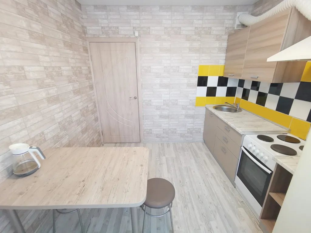 Большая квартира в тихом дворе