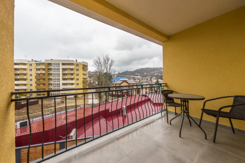 Комфорт плюс c балконом