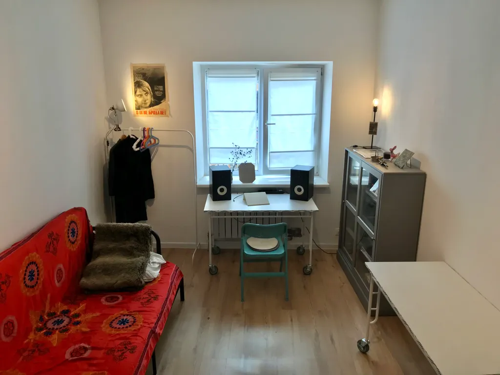 Светлая студия возле набережной