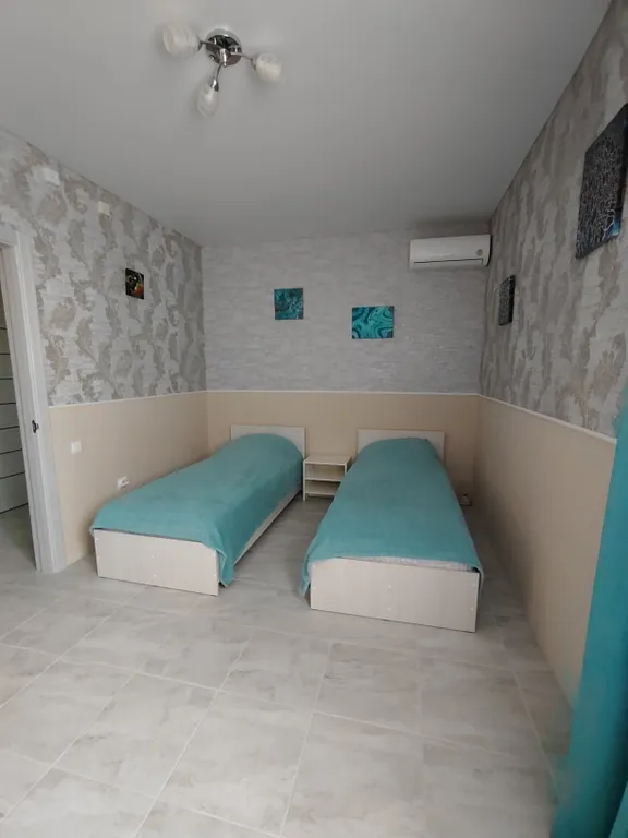 Бирюзовый дом