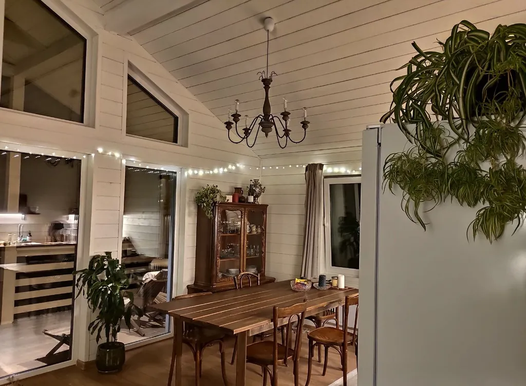 Коттедж Дом с панорамными окнами и камином в Болотов Деревне — аренда посуточно в Заокский