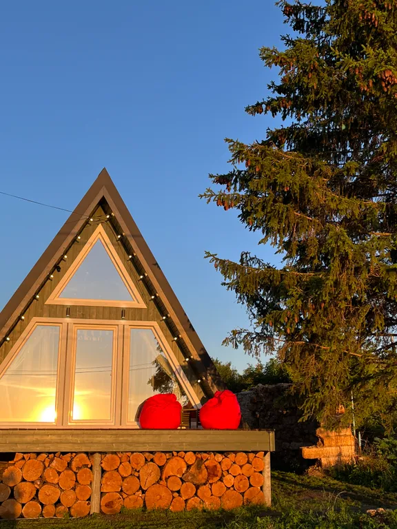 Коттедж Уютный афрейм с горячей купелью на берегу реки Дон — аренда посуточно в Задонск