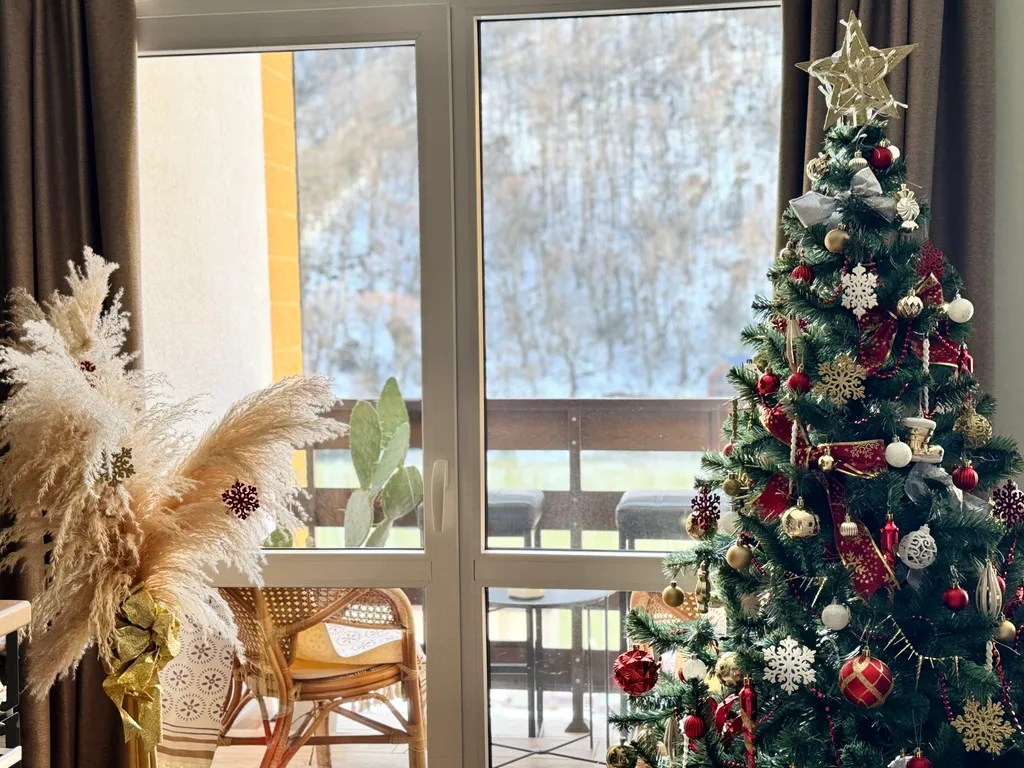 Студия с видом на озеро