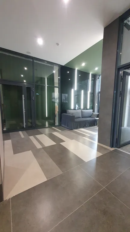 Современная квартира в новом доме Бизнес Класса Центр города