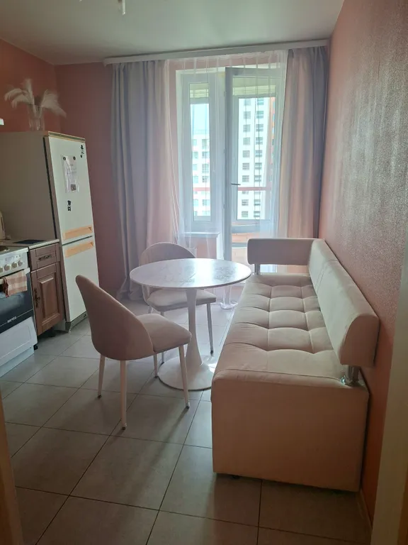 Большая однокомнатная квартира с размещением до 5 гостей