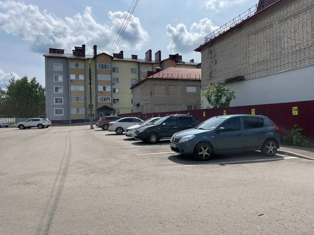 Уютная квартира в хорошем районе с парковкой