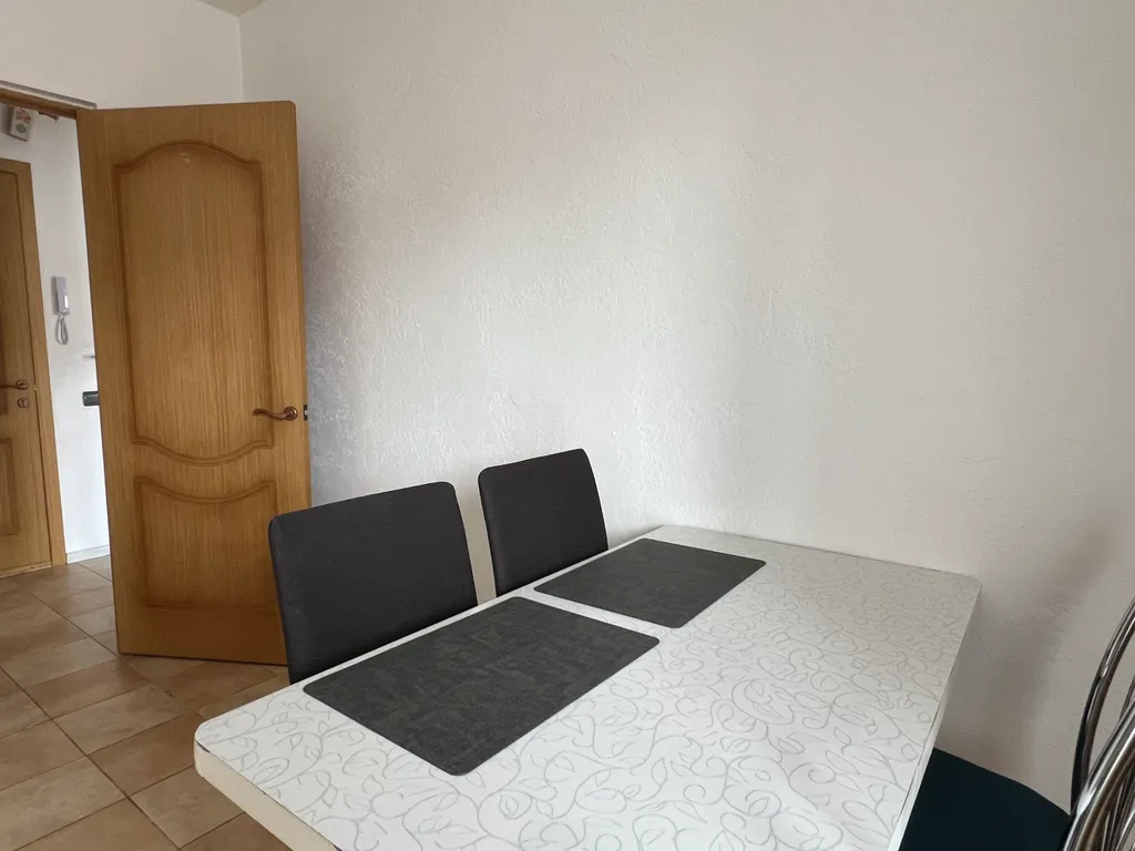 Однокомнатная недалеко от центра