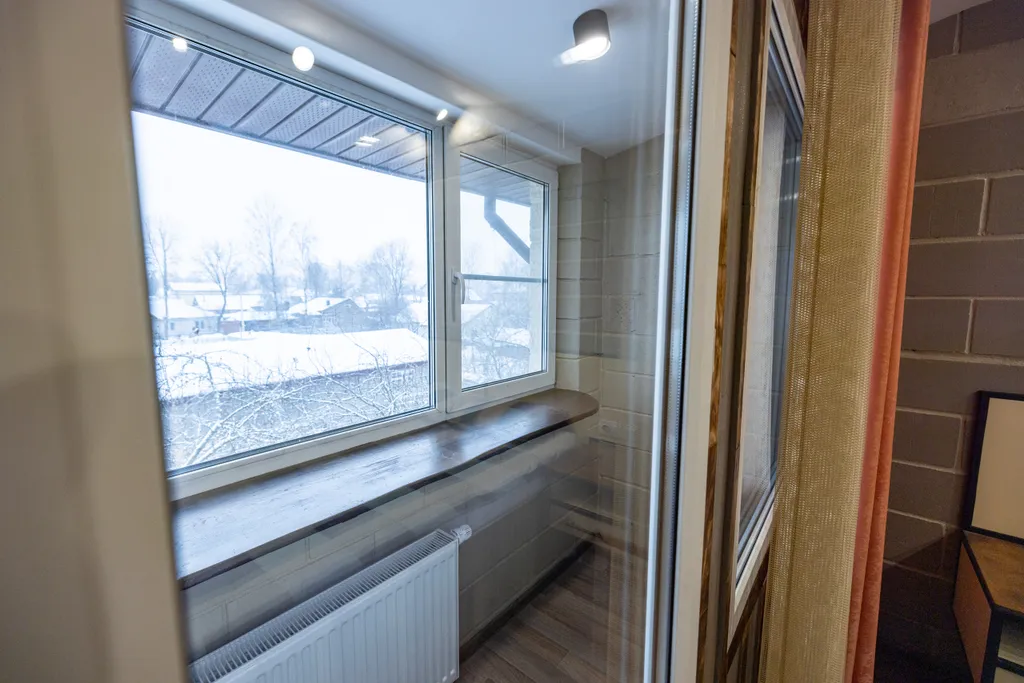 Двуxуpовнeвая cтудия с сауной Bе роsitivе