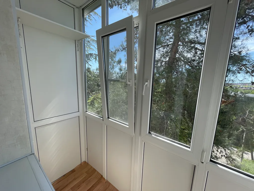 Уютная квартира с видом на горы и море