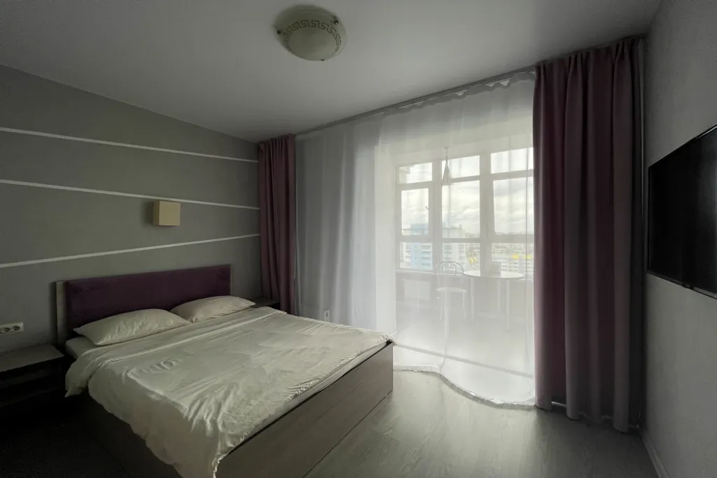 Студия рядом с ТЦ Европа