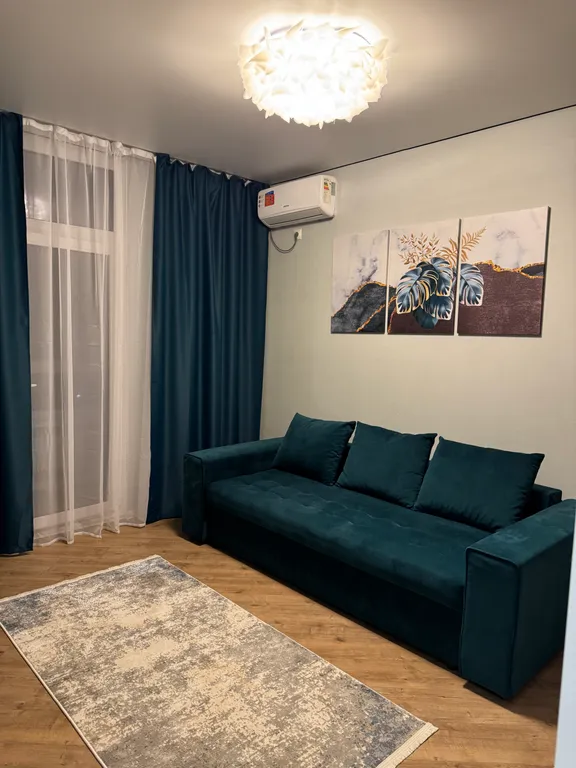 Современная уютная квартира в новом доме, рядом с парком и морем