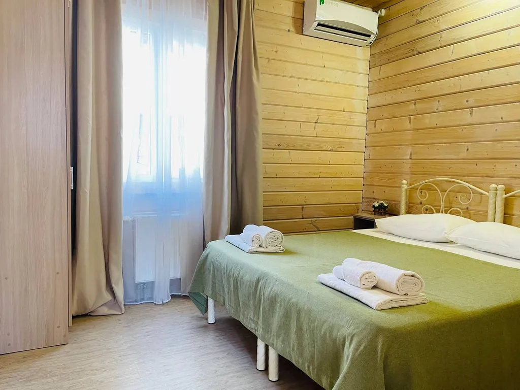 4-комнатный Дом