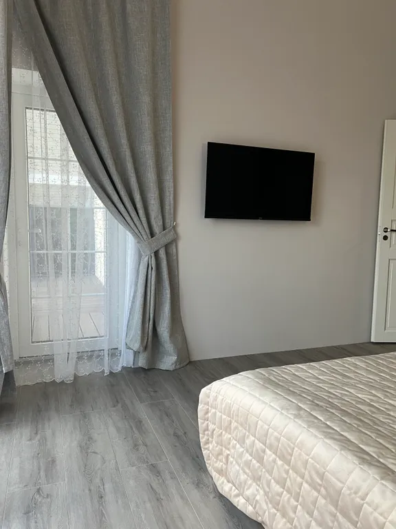 4-комнатный Дом