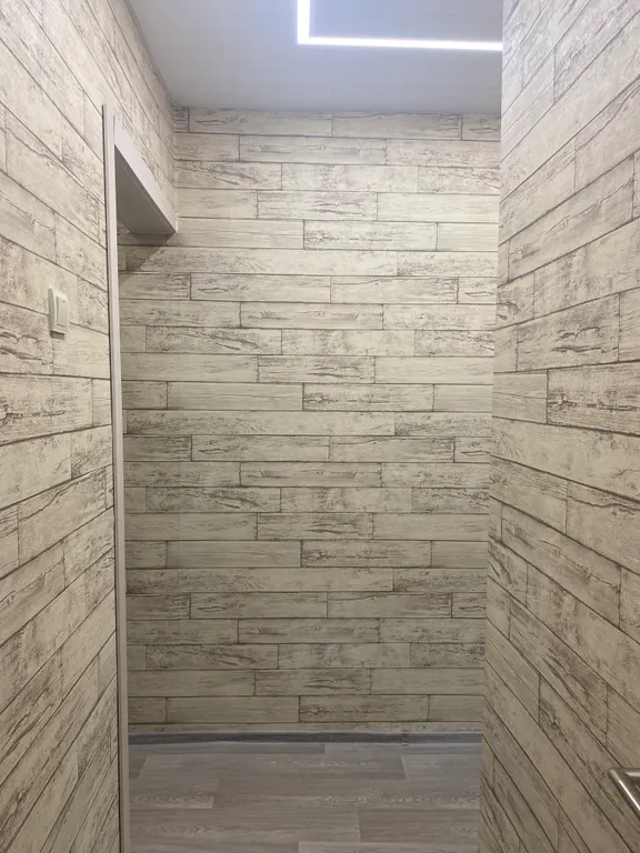 Уютная квартира в центре Новоильинского района