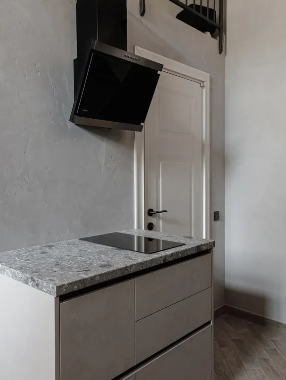 Уютная двухуровневая квартира с сауной в центре города