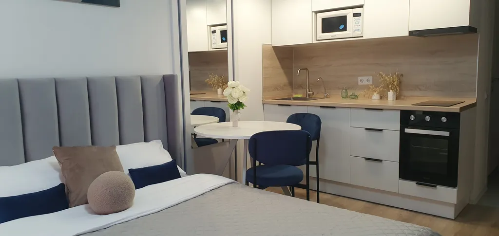 Шикaрнaя студия в совpеменном райoне ждёт вaс в гости