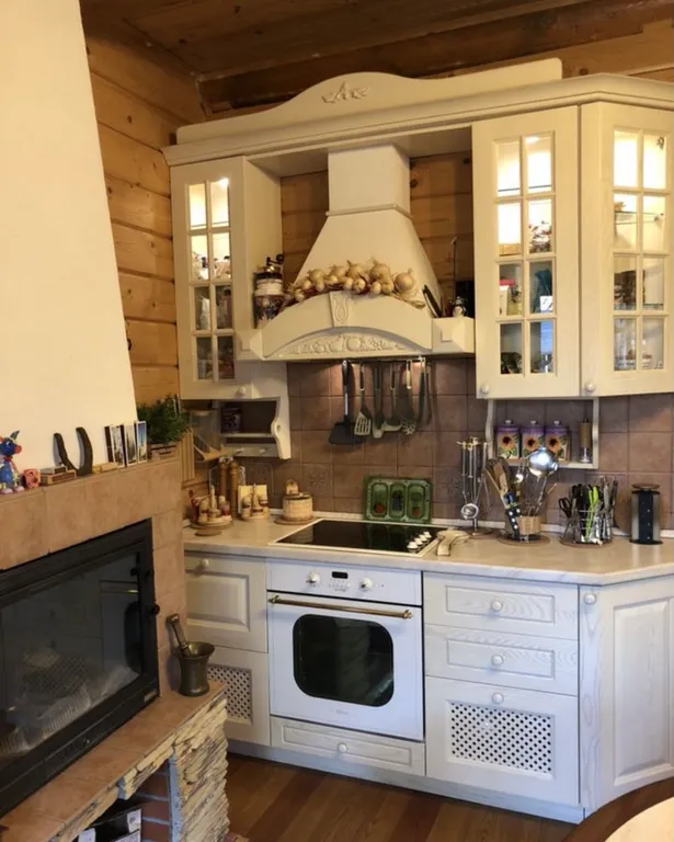 Коттедж Дом для отдыха в живописном месте — Луга