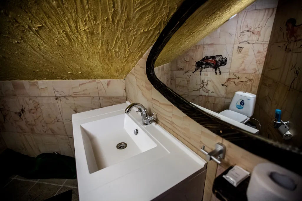 Трехместный Комфорт "Пещера"