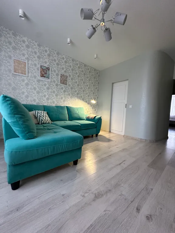 Квартира 2-комнатная Квартира — Тельмана