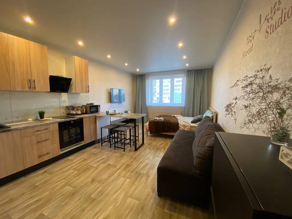 Квартира Стильная квартира-студия в ЖК Кристалл New Crystal apartment — Тюмень