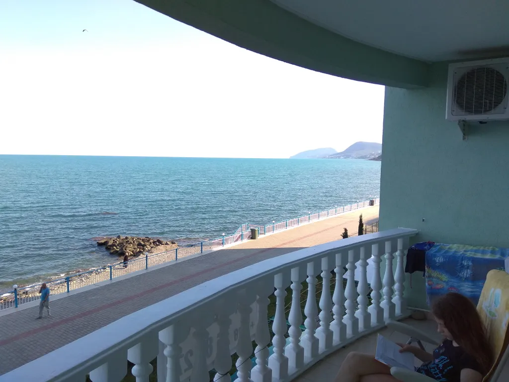 Апартаменты с видом на море на 1 линии