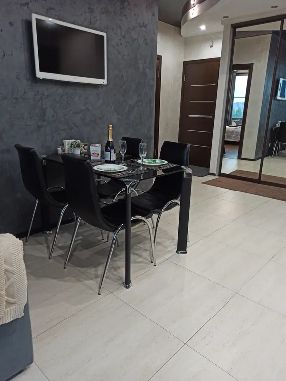 Комфортные апартаменты с сауной и джакузи в центре города