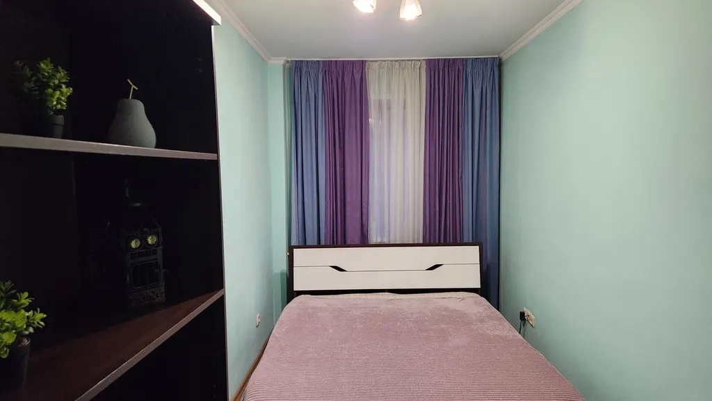 Квартира 3-комнатная квартира в центре города, стадион Локомотив — Красноярск