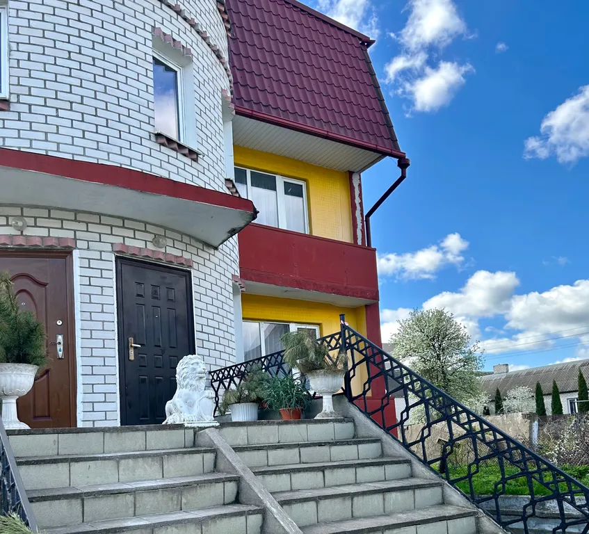 Сеть квартир в одном доме. Бесплатная парковка. Баня.