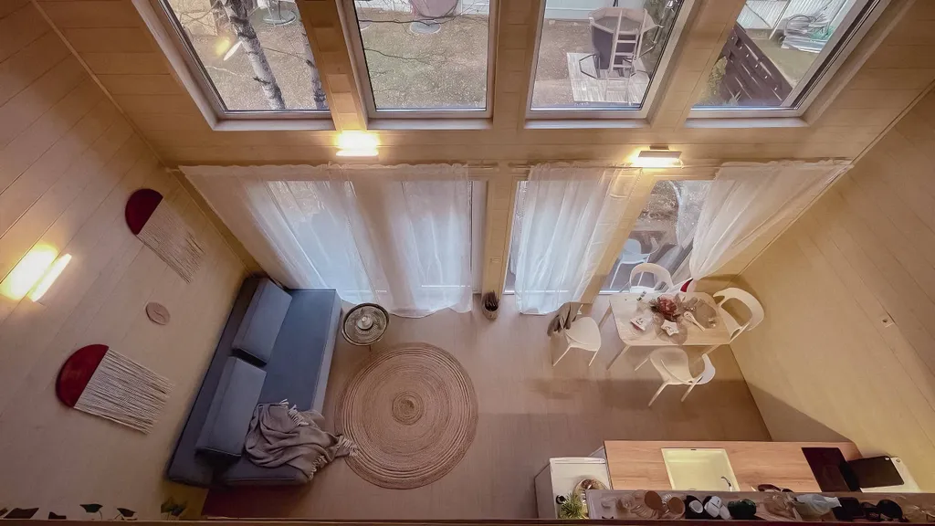 Коттедж Дом с панорамными окнами в сосновом лесу с банным чаном и проектором — Первая Алексеевка