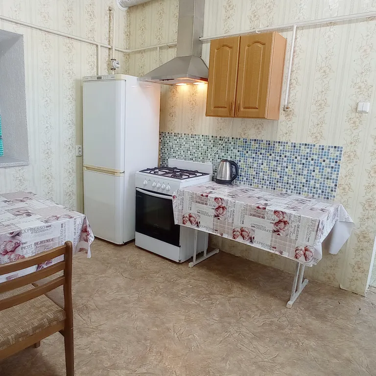 Коттедж с бассейном