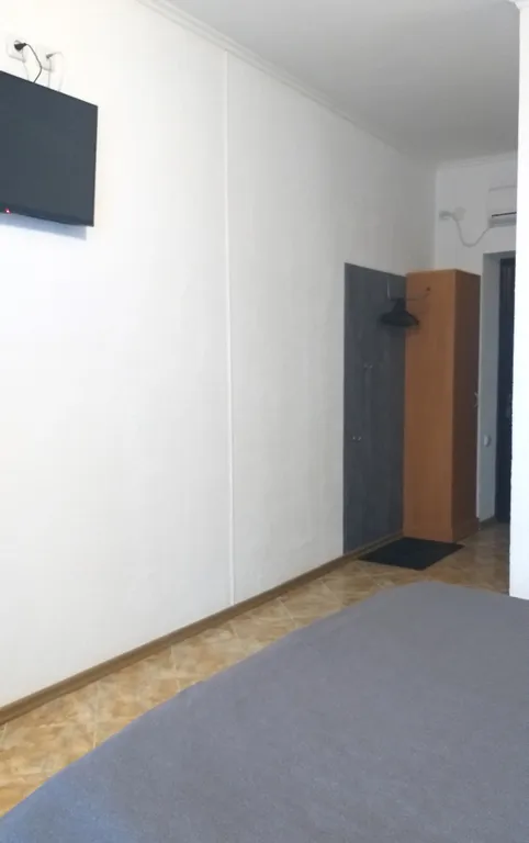 Уютная комната у моря