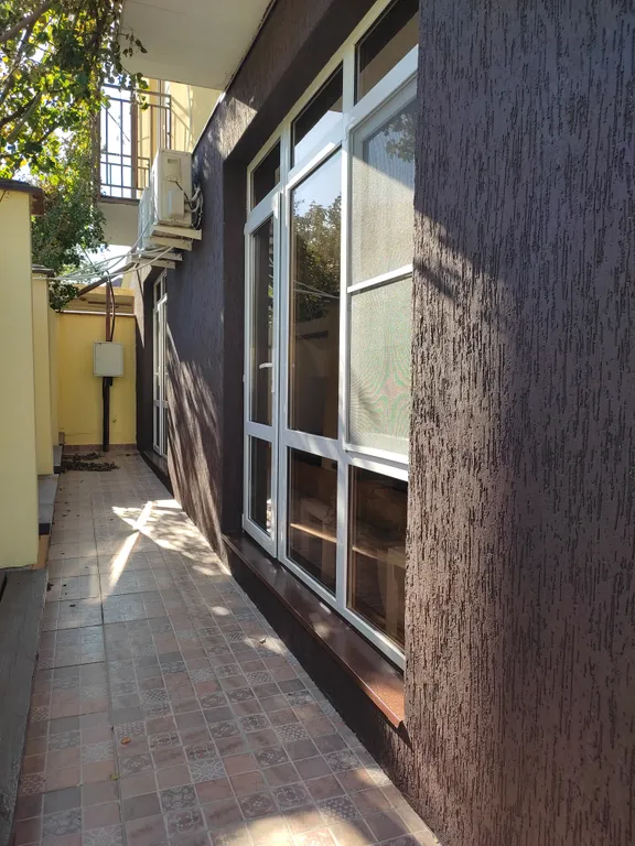 Семейная комната с отдельным выходом во двор