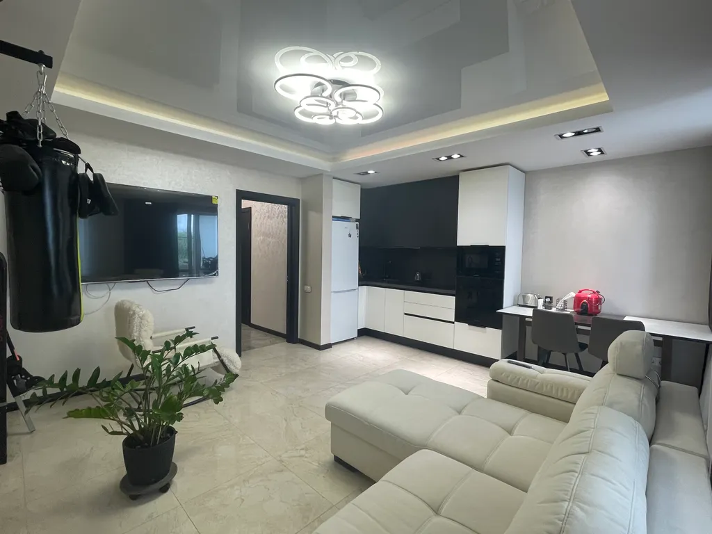 Уютная однокомнатная квартира рядом с ТЦ Мегаторг — аренда посуточно в Владимир