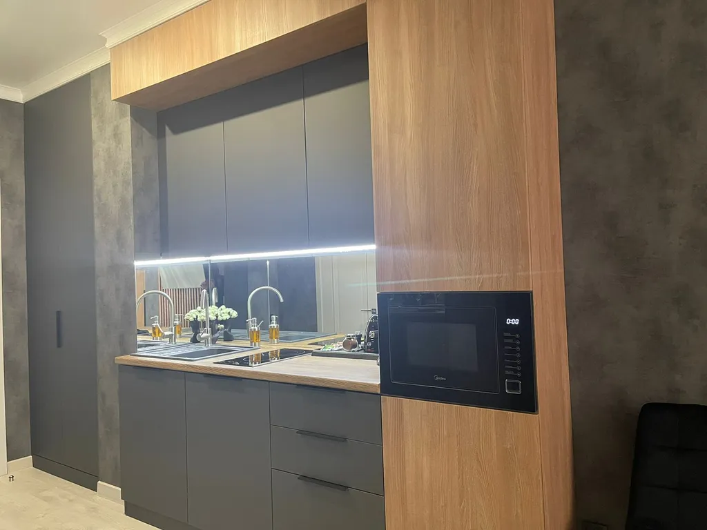 Стильный апартамент Черный Жемчуг Делюкс в центре Краснодара