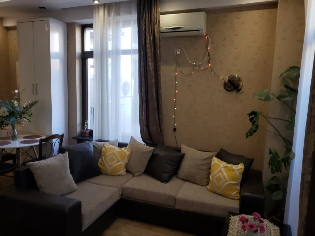 Квартира у проспекта Руставели