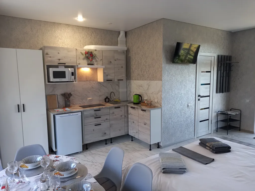 Дом в горах Адыгеи с бассейном