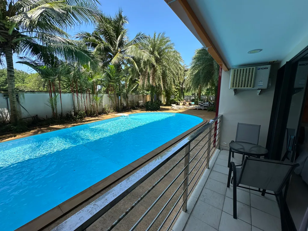 Уютная 1-спальная квартира со своим выходом к бассейну