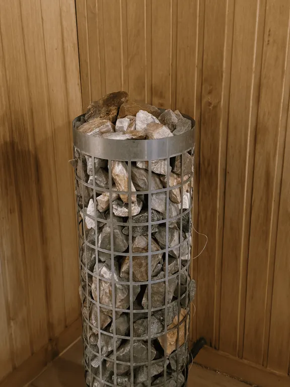 Коттедж Уютный дом в глубине соснового леса — Верхний Услон