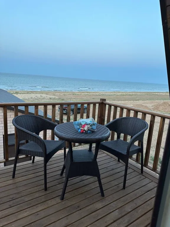 Коттедж 2-этажный с креслом качалкой