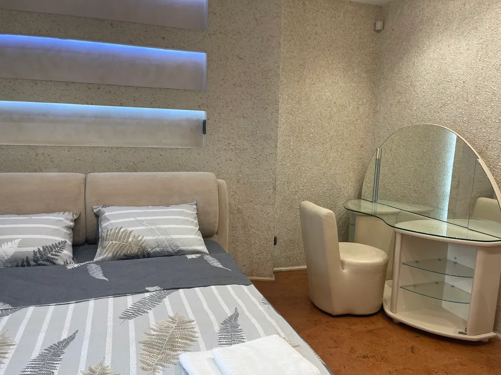 Уютная 3-х комнатная квартира в шаге от центра