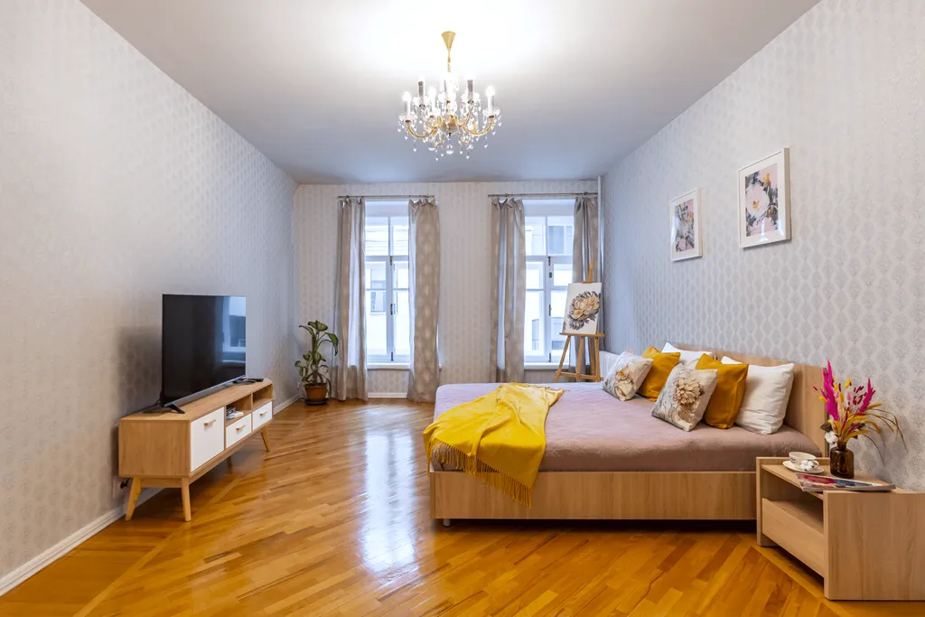 Просторная двухкомнатная квартира у Русского музея