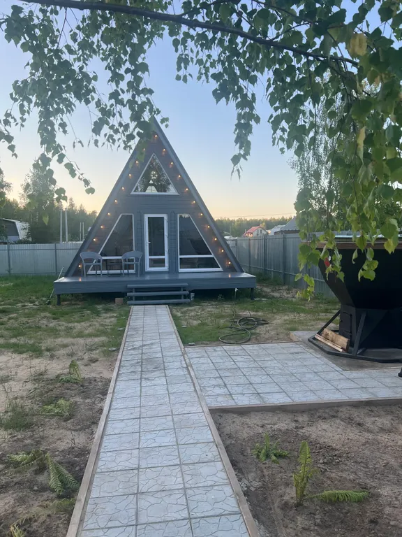 Дом A-frame Gray house