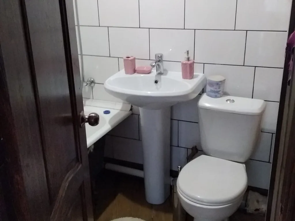 2-комнатная благоустроенная чистая квартира