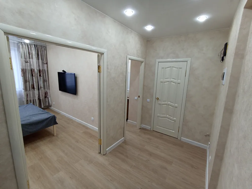 Уютная и чистая квартира — аренда посуточно в Новый Уренгой