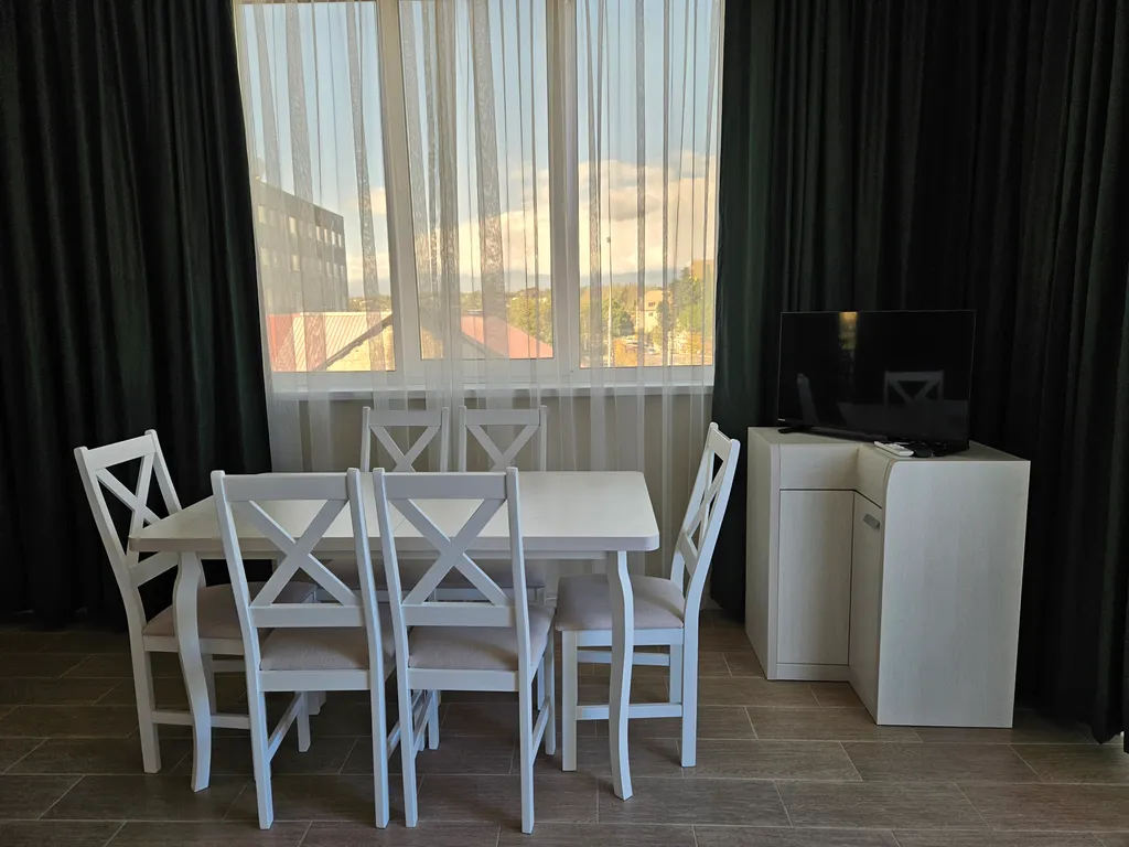 Апартаменты люкс в отеле Атлас