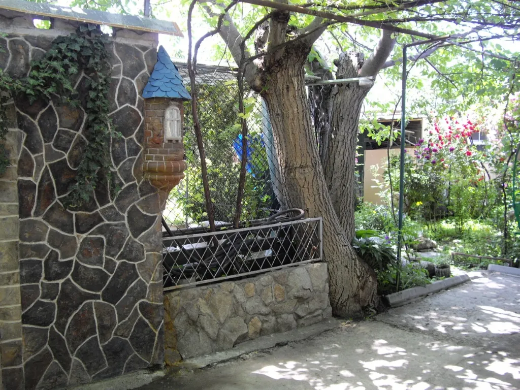 Уютный дом в центре города