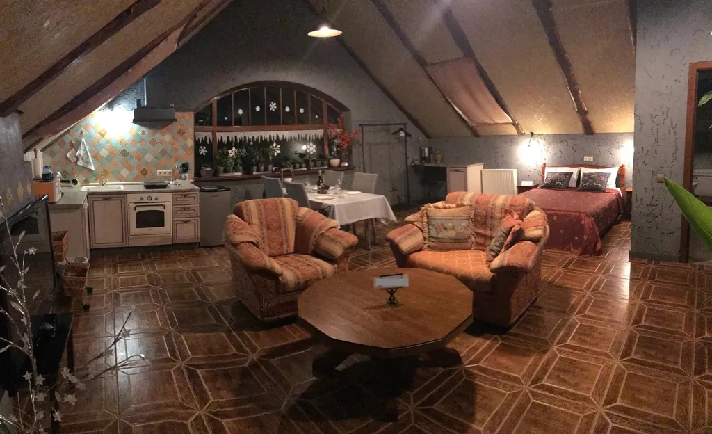 Домик рядом Сорочаны, Волен