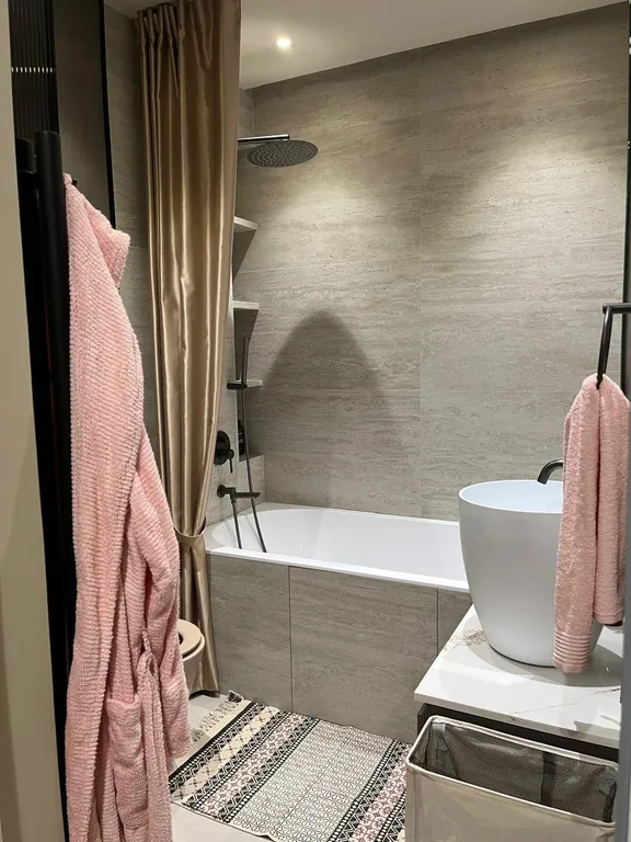 Уютная квартира с кабинетом недалеко от центра