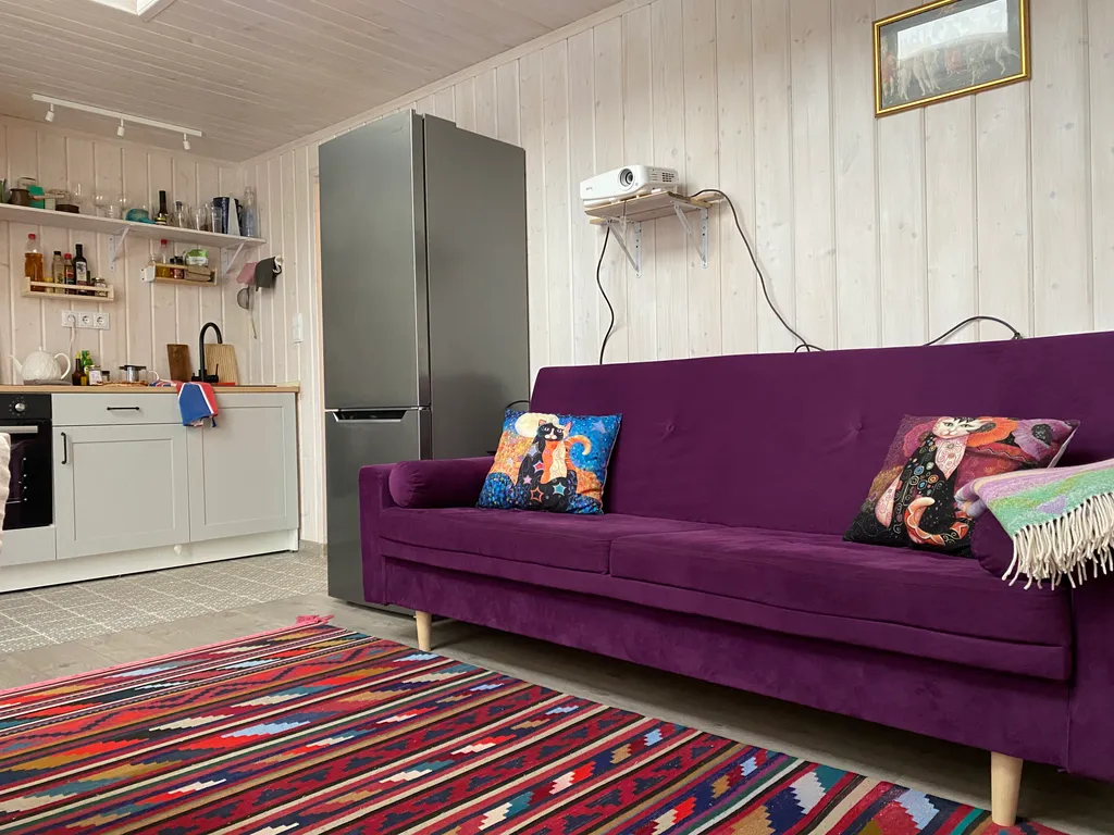 Домик Руби с камином в Болотов деревне